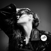 Album-Review: Soror Dolorosa - No More Heroes Soror Dolorosa: No More Heroes